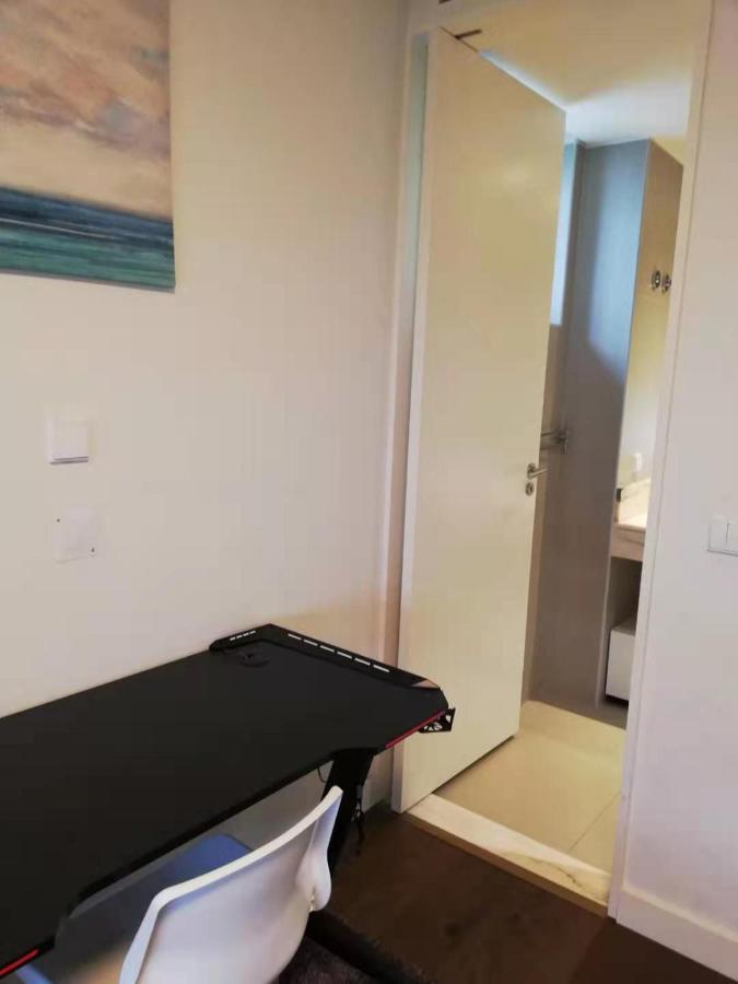 Beautiful Apartment-Campo Pequeno Home Lisbon Bagian luar foto