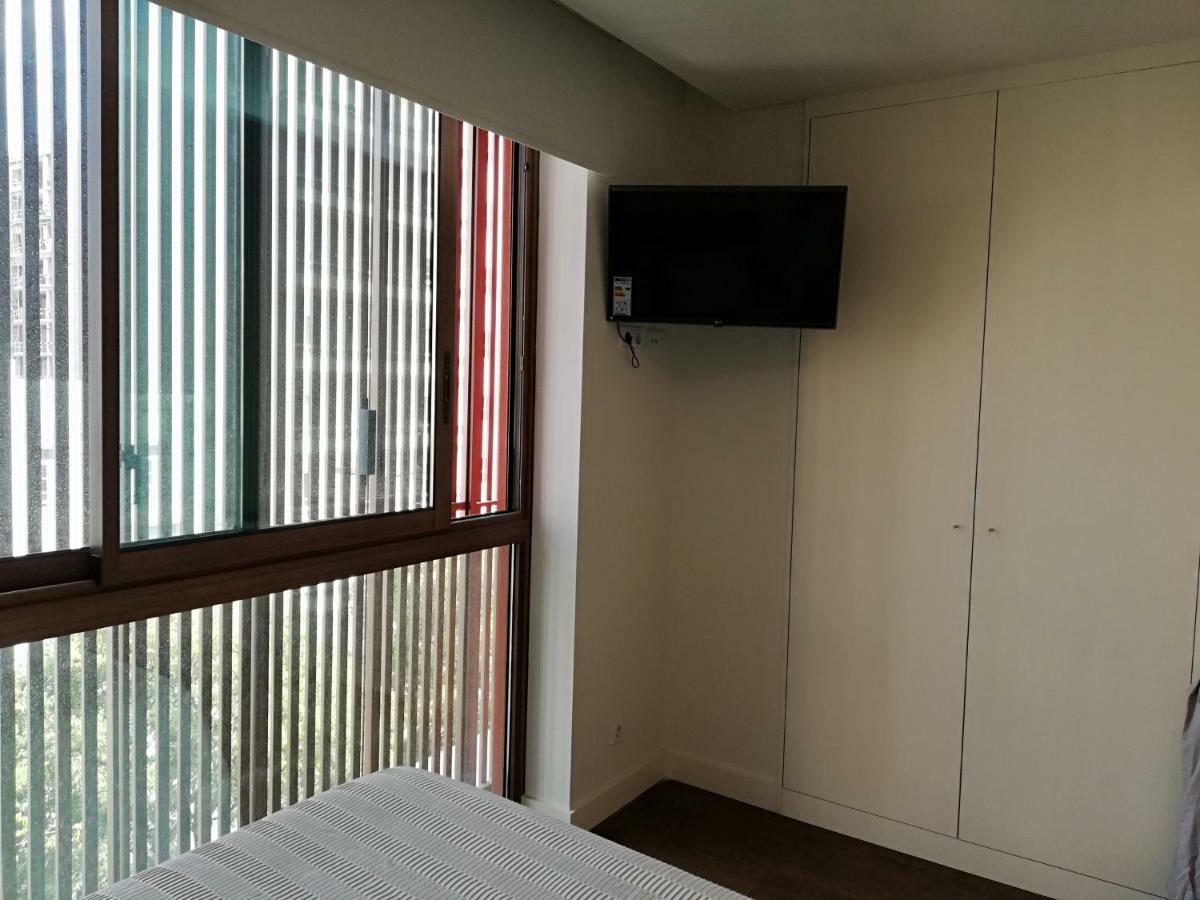 Beautiful Apartment-Campo Pequeno Home Lisbon Bagian luar foto